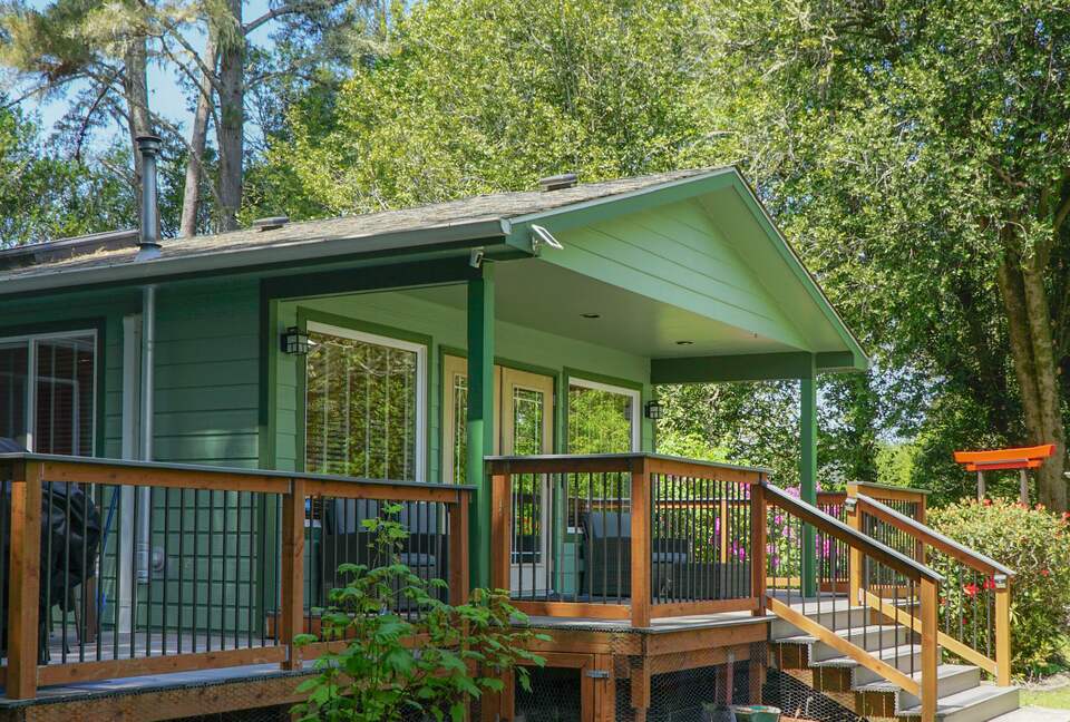 Emerald River Retreat - Crescent City, California