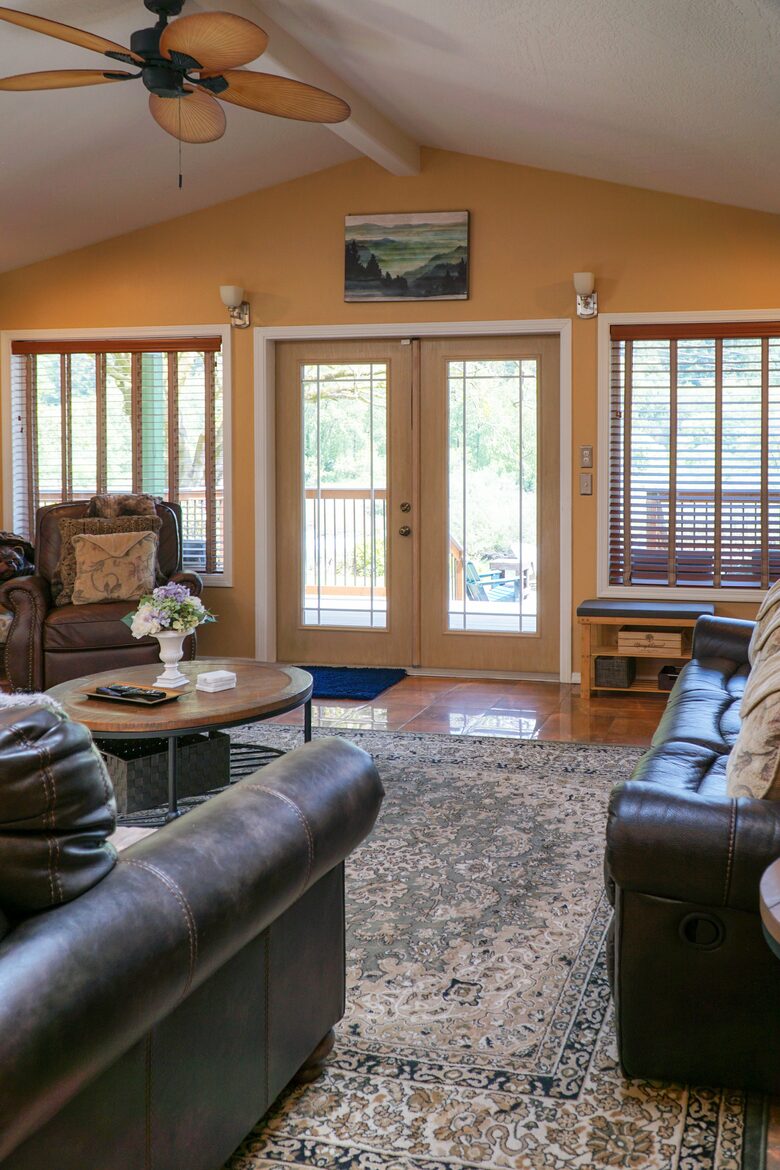 Emerald River Retreat - Crescent City, California