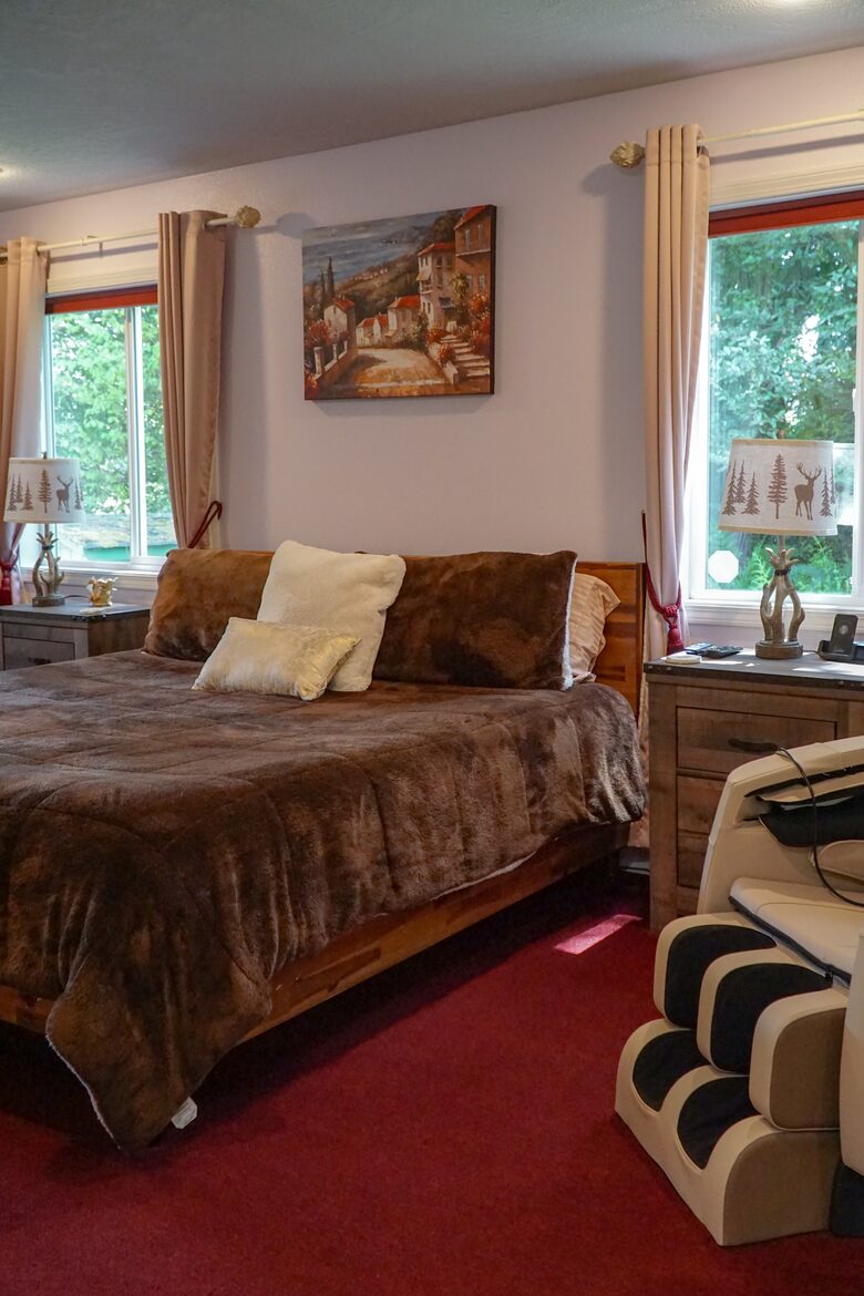 Emerald River Retreat - Crescent City, California