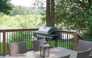 Emerald River Retreat - Crescent City, California