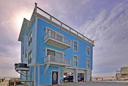 Rooftop Views at Folly Beach - Folly Beach, South Carolina
