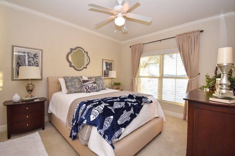 Lake Martin Serenity Condo - Dadeville, Alabama