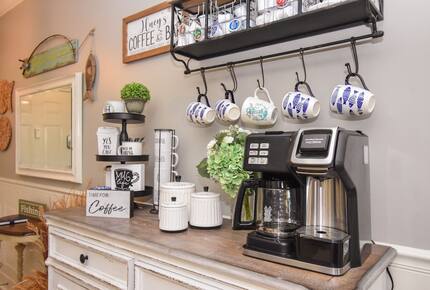 Lake Martin Serenity Condo - Dadeville, Alabama