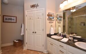 Lake Martin Serenity Condo - Dadeville, Alabama