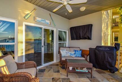 Lake Martin Serenity Condo - Dadeville, Alabama