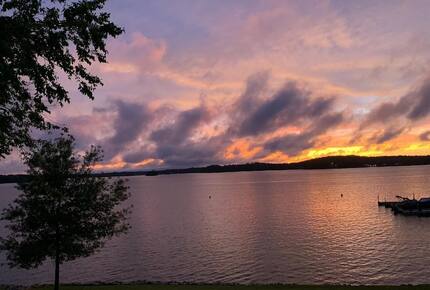 Lake Martin Serenity Condo - Dadeville, Alabama