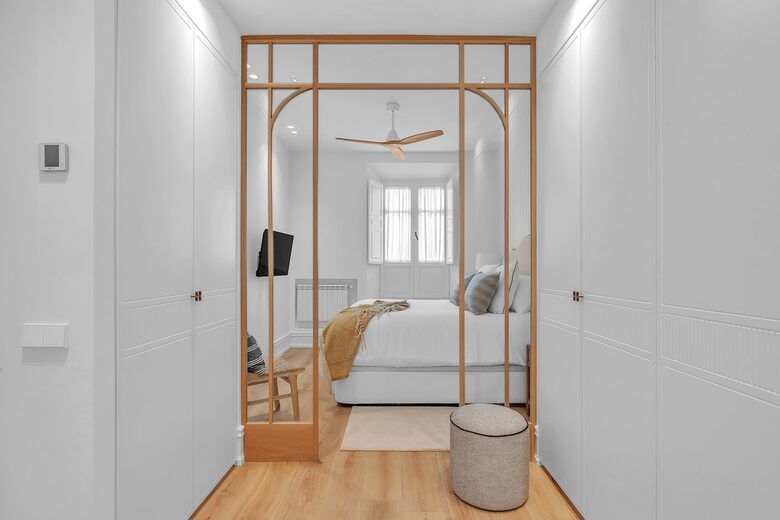 Stylish 2 Bedrooms by La Malagueta Beach - Málaga, Spain