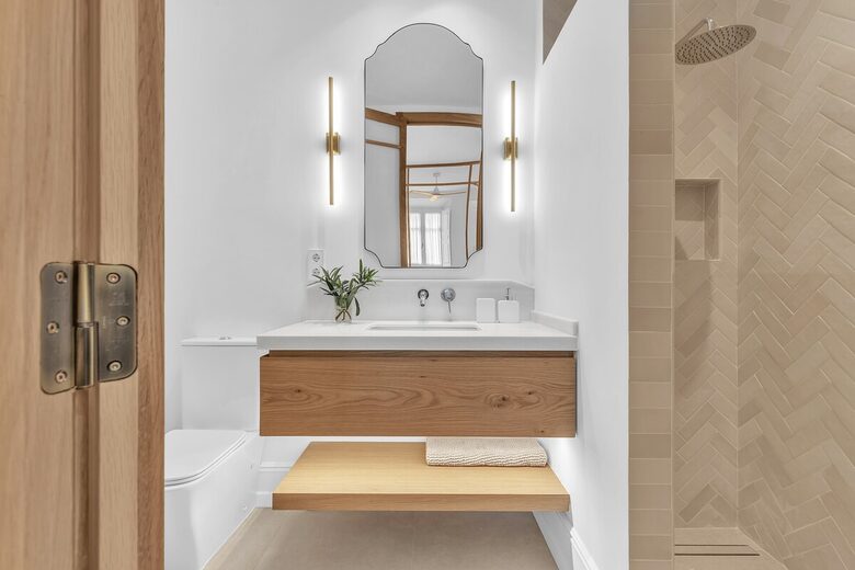 Stylish 2 Bedrooms by La Malagueta Beach - Málaga, Spain