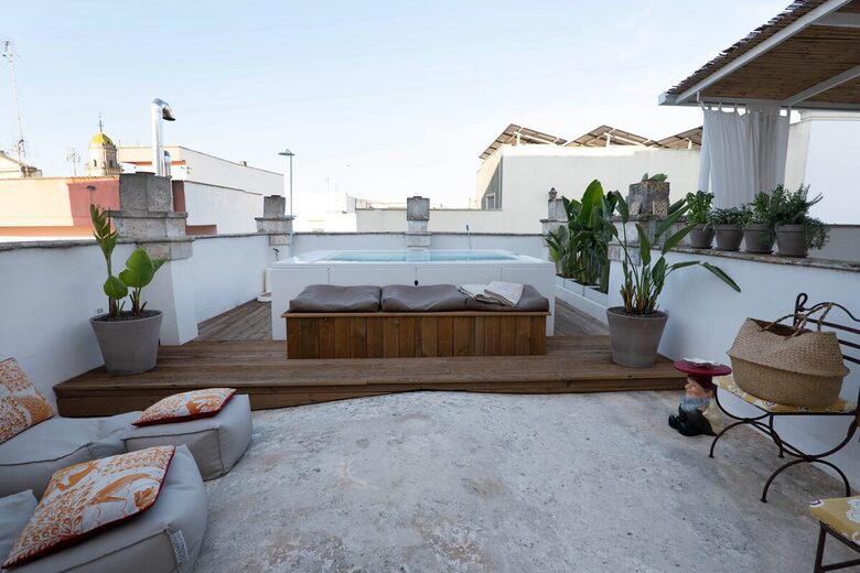 Timeless Salento Charm with Modern Comforts - Taviano, Italy