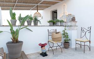 Timeless Salento Charm with Modern Comforts - Taviano, Italy