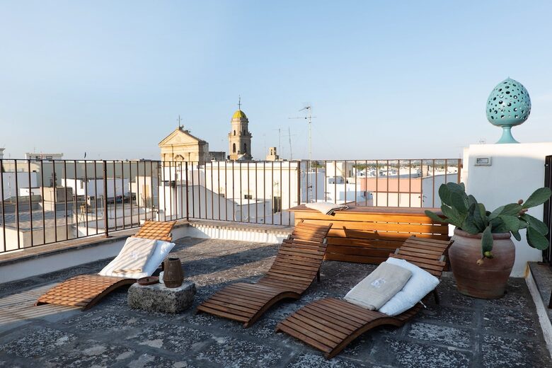 Timeless Salento Charm with Modern Comforts - Taviano, Italy