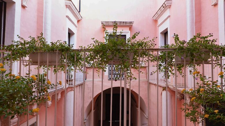 Timeless Salento Charm with Modern Comforts - Taviano, Italy