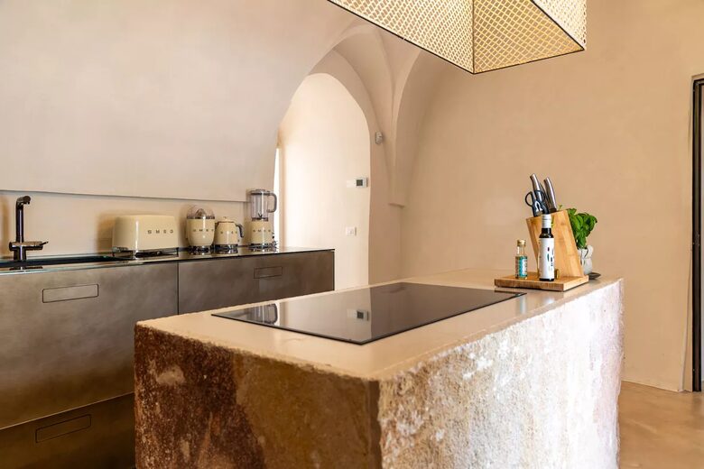 Trullo Nomade - San Michele Salentino (Ostuni), Italy