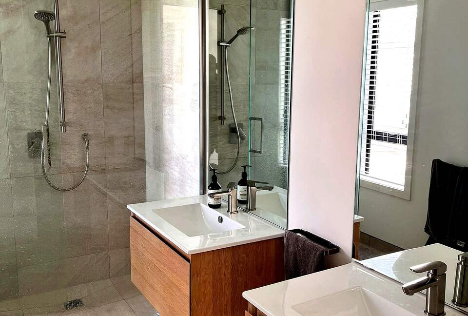 Oceanfront Sanctuary at Algies Bay - Algies Bay, New Zealand