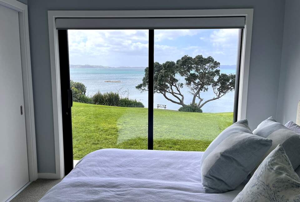 Oceanfront Sanctuary at Algies Bay - Algies Bay, New Zealand