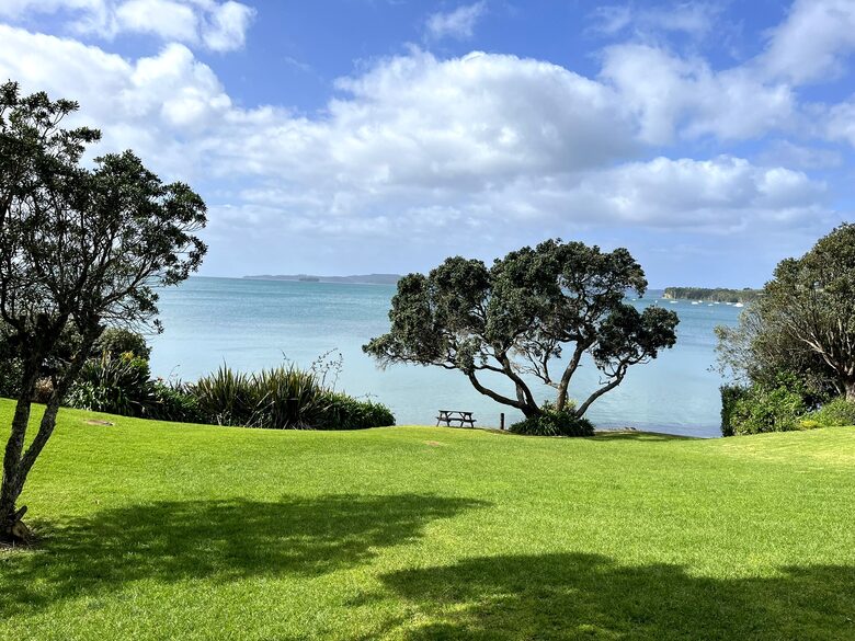 Oceanfront Sanctuary at Algies Bay - Algies Bay, New Zealand