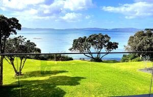Oceanfront Sanctuary at Algies Bay - Algies Bay, New Zealand