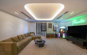 Exclusive Cotton Tree Waterfront Retreat with Resort Amenities - Maroochydore, Australia