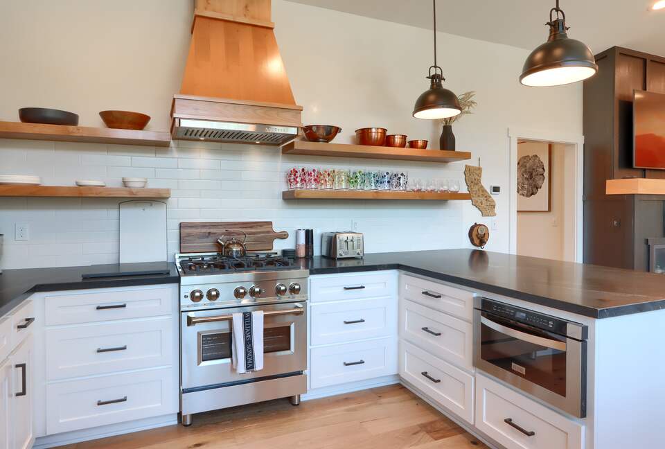 Sierra Foothills Escape Near Yosemite - Mariposa, California