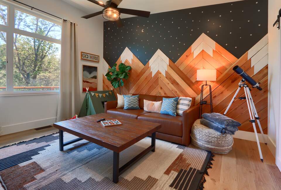 Sierra Foothills Escape Near Yosemite - Mariposa, California