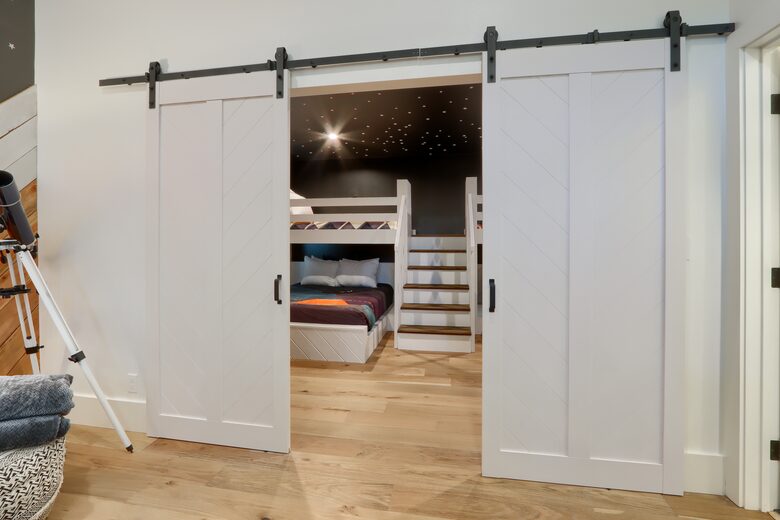 Sierra Foothills Escape Near Yosemite - Mariposa, California