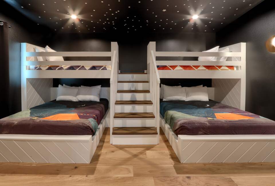 Sierra Foothills Escape Near Yosemite - Mariposa, California