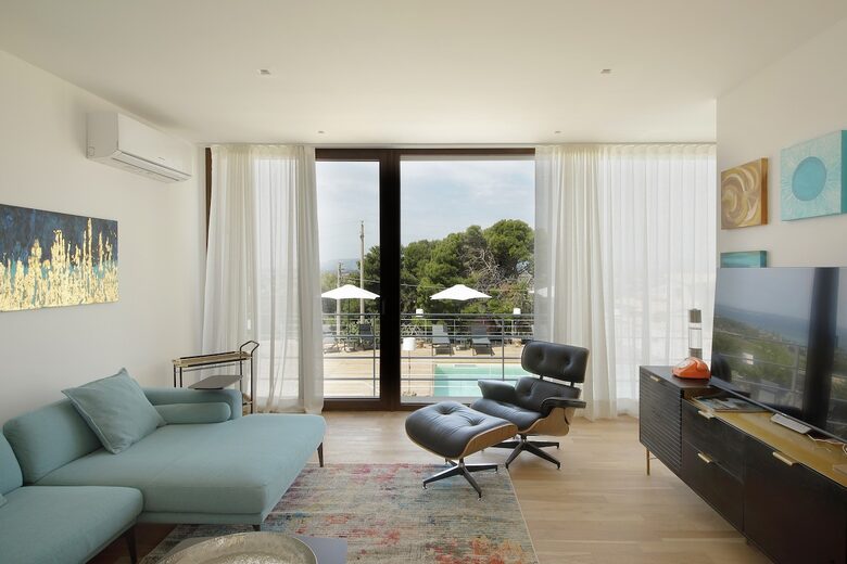 Sea-View Contemporary Villa at Plemmirio Reserve - Syracuse, Italy