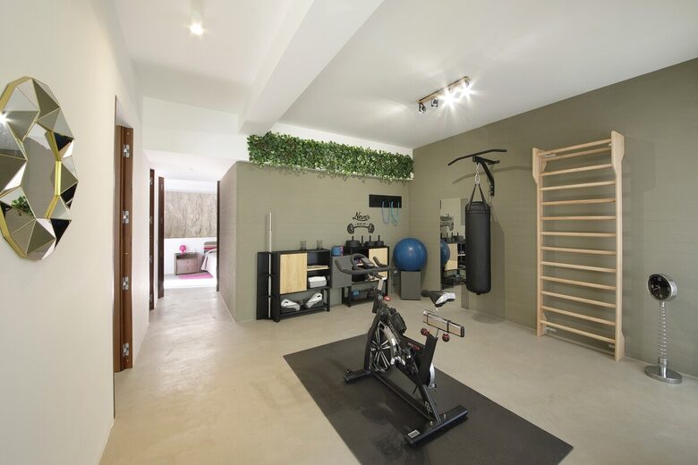 Sea-View Contemporary Villa at Plemmirio Reserve - Syracuse, Italy