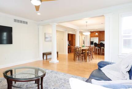 Lakeview Loft in the Heart of Saugatuck - Saugatuck, Michigan