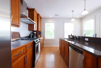 Lakeview Loft in the Heart of Saugatuck - Saugatuck, Michigan