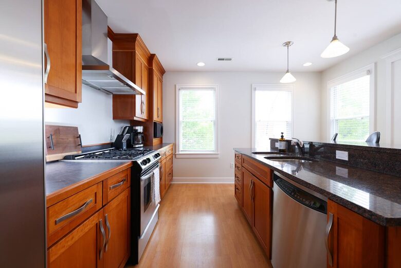 Lakeview Loft in the Heart of Saugatuck - Saugatuck, Michigan