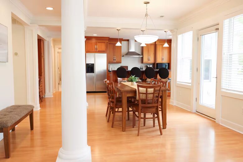 Lakeview Loft in the Heart of Saugatuck - Saugatuck, Michigan