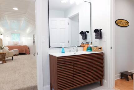 Lakeview Loft in the Heart of Saugatuck - Saugatuck, Michigan