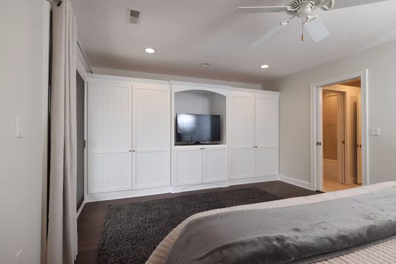 Lakeview Loft in the Heart of Saugatuck - Saugatuck, Michigan