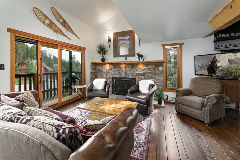 Alpine Comfort Steps from Downtown Breckenridge - Breckenridge, Colorado
