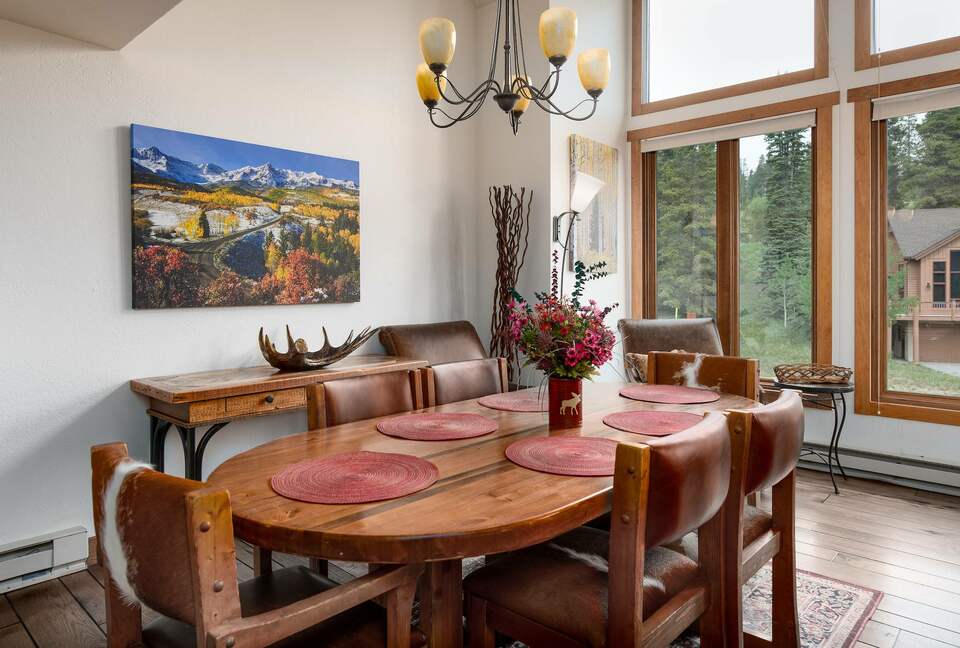 Alpine Comfort Steps from Downtown Breckenridge - Breckenridge, Colorado