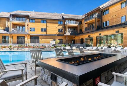 Exquisite South Lake Tahoe Residence with Resort Amenities - South Lake Tahoe, California