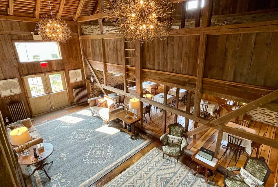 Rustic-Luxe Countryside Retreat in Bucks County - Perkasie, Pennsylvania