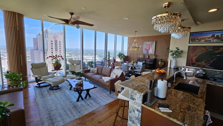 Downtown San Antonio Luxury Residence - San Antonio, Texas