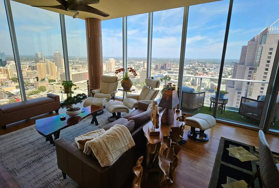 Downtown San Antonio Luxury Residence - San Antonio, Texas