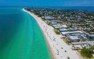 Island Escape in Holmes Beach - Holmes Beach, Florida