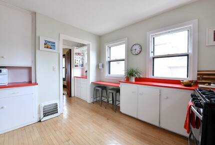 Spacious 1920s Home Overlooking Lake Mendota - Madison, Wisconsin