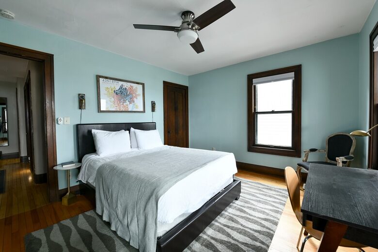 Spacious 1920s Home Overlooking Lake Mendota - Madison, Wisconsin