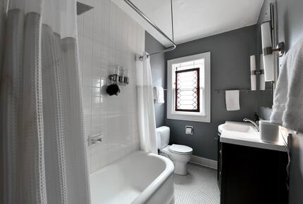 Spacious 1920s Home Overlooking Lake Mendota - Madison, Wisconsin