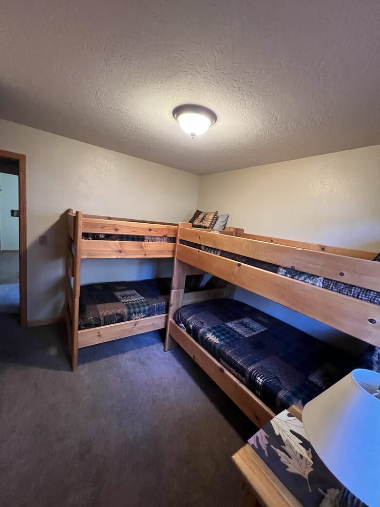 Bass Lake Escape | A Cozy Retreat Near Yosemite - Bass Lake, California