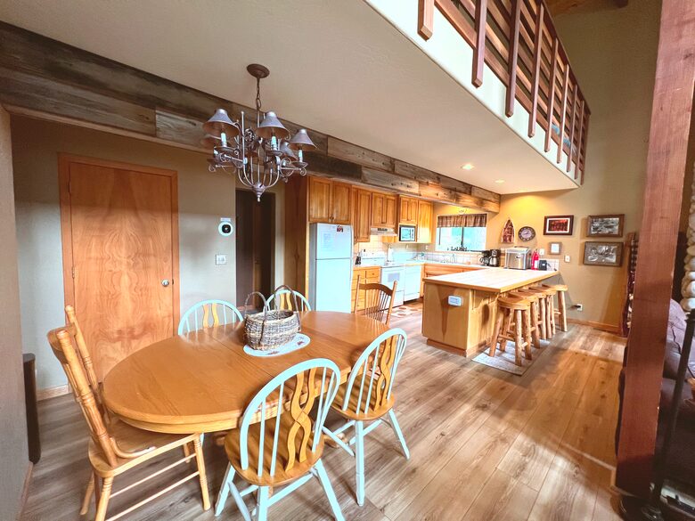 Bass Lake Escape | A Cozy Retreat Near Yosemite - Bass Lake, California