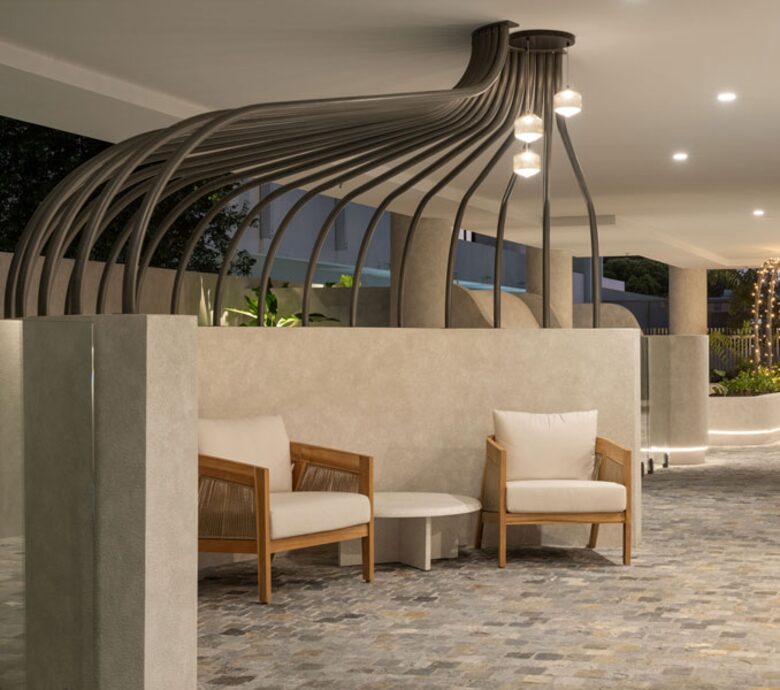 Exclusive Cotton Tree Waterfront Retreat with Resort Amenities - Maroochydore, Australia