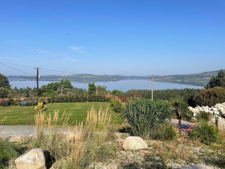 Elegant Countryside Haven with Scenic Wicklow Views - Ballynastockan, Ireland