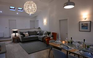 Elegant Countryside Haven with Scenic Wicklow Views - Ballynastockan, Ireland