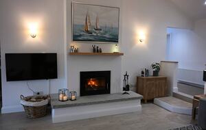 Elegant Countryside Haven with Scenic Wicklow Views - Ballynastockan, Ireland